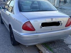 Grigio Usata 1999 Lancia Lybra Tre volumi | 2000 €