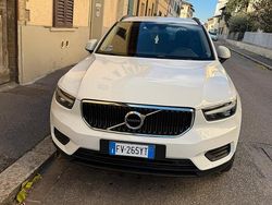 Bianco Usata 2019 Volvo XC40 SUV | 15.500 € (Buon prezzo)