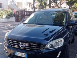 Usata 2015 Volvo XC60 Business Edition SUV | 9000 € (Ottimo prezzo)
