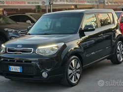 Nero Usata 2015 Kia Soul 2 SUV | 8499 € (Buon prezzo)
