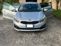 Usata 2017 Kia Ceed Tre volumi | 7600 € (Super prezzo)