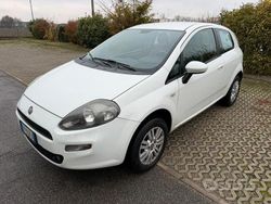 Bianco Usata 2012 Fiat Punto Due volumi | 2500 € (Buon prezzo)
