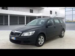 Nero metallizzato Usata 2011 Skoda Octavia GreenLine Station wagon | 5970 € (Buon prezzo)