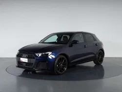 Blu navarra metallizzato nero mito metallizzato Usata 2023 Audi A1 Sportback Advanced Plus Due volumi | 27.500 € (Buon prezzo)