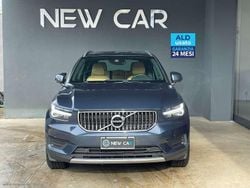 Blu/azzurro Usata 2021 Volvo XC40 Inscription SUV | 27.900 € (Buon prezzo)