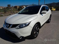 Bianco Usata 2015 Nissan Qashqai Tekna SUV | 9500 € (Buon prezzo)