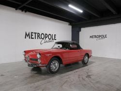 Rosso Usata 1960 Alfa Romeo 2000 Cabrio | 99.500 €