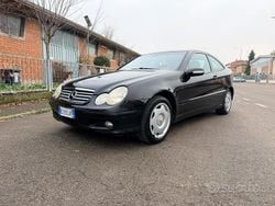 Nero Usata 2002 Mercedes C180 Coupé | 3600 € (Molto cara)