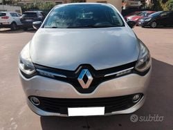 Grigio Usata 2015 Renault Clio IV Tre volumi | 5600 € (Buon prezzo)