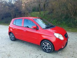 Rosso Usata 2010 Kia Picanto Due volumi | 5900 €