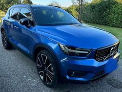 Blu/azzurro Usata 2021 Volvo XC40 R-Design SUV | 32.000 € (Cara)
