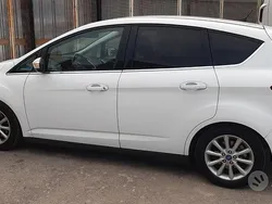 Usata 2016 Ford C-MAX Monovolume | 8200 € (Buon prezzo)