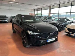Nero Usata 2022 Volvo XC60 R-Design SUV | 36.900 € (Buon prezzo)