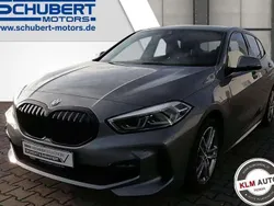 Grigio Usata 2022 BMW 118 Shadowline Due volumi | 23.900 € (Super prezzo)