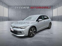 Grigio Nuova 2025 VW Golf VIII Life Tre volumi | 33.000 € (Super prezzo)