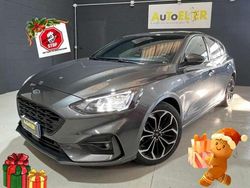 Grigio Usata 2020 Ford Focus ST-Line Tre volumi | 14.900 € (Super prezzo)