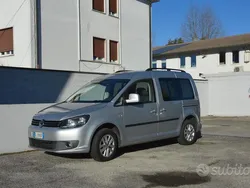Argento Usata 2012 VW Caddy Comfortline Monovolume | 5999 € (Ottimo prezzo)