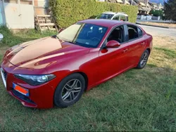 Usata 2017 Alfa Romeo Giulia Tre volumi | 12.500 € (Super prezzo)