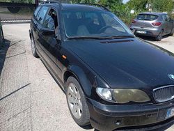 Usata 2004 BMW 320 Station wagon | 800 € (Super prezzo)