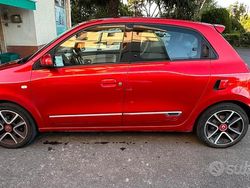 Rosso Usata 2021 Renault Twingo Signature Due volumi | 9000 € (Ottimo prezzo)