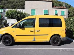 Giallo Usata 2006 VW Caddy Monovolume | 3000 €