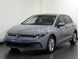 Argento Usata 2020 VW Golf VIII Life Tre volumi | 22.500 € (Molto cara)