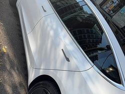 Bianco Usata 2020 Tesla Model 3 Standard Range Plus Tre volumi | 28.500 €