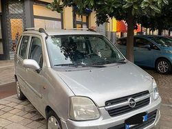 Argento Usata 2007 Opel Agila Club Due volumi | 1300 € (Ottimo prezzo)