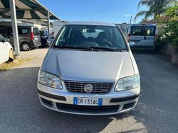 Grigio Usata 2008 Fiat Idea Monovolume | 3200 € (Buon prezzo)