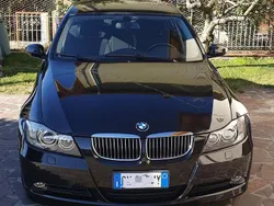 Nero Usata 2005 BMW 320 Tre volumi | 4950 € (Cara)