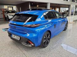 Blu/azzurro Usata 2022 Peugeot 308 GT Tre volumi | 30.000 € (Molto cara)