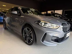 Grigio Usata 2024 BMW 118 M Sport Due volumi | 29.900 € (Super prezzo)
