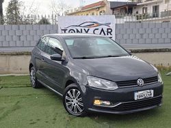Grigio Usata 2015 VW Polo Tre volumi | 8299 € (Buon prezzo)