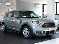 Grigio(met.) Usata 2020 Mini Countryman Business SUV | 21.490 € (Ottimo prezzo)