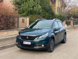 Verde Usata 2017 Peugeot 2008 Active SUV | 9400 € (Buon prezzo)