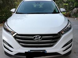 Bianco Usata 2016 Hyundai Tucson Xpossible SUV | 9800 € (Buon prezzo)