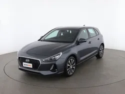 Grigio Usata 2017 Hyundai i30 Tre volumi | 10.299 € (Ottimo prezzo)