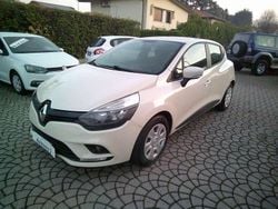 Beige Usata 2016 Renault Clio IV Life Tre volumi | 7800 € (Buon prezzo)