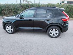 Nero Usata 2019 Volvo XC40 Business Edition SUV | 18.300 € (Buon prezzo)