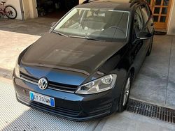 Grigio Usata 2015 VW Golf VII Comfortline Station wagon | 9000 € (Ottimo prezzo)