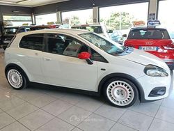 Bianco Usata 2009 Abarth Grande Punto Due volumi | 11.400 € (Cara)