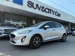 Grigio Usata 2018 Ford Fiesta Active Due volumi | 8900 € (Buon prezzo)