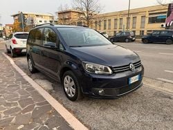 Blu Usata 2014 VW Touran Highline Monovolume | 8850 € (Molto cara)