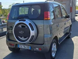 Verde Usata 2016 Mahindra Quanto SUV | 4000 €