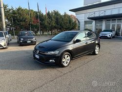 Nero Usata 2019 VW Polo Comfortline Tre volumi | 11.800 € (Buon prezzo)