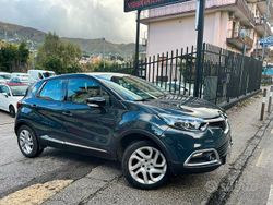 Blu Usata 2015 Renault Captur SUV | 7499 € (Buon prezzo)