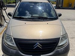 Grigio Usata 2005 Citroën C3 XTR Due volumi | 2850 € (Buon prezzo)