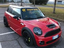 Rosso Usata 2009 Mini John Cooper Works Challenge Due volumi | 13.000 €