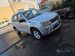 Usata 2010 Suzuki Vitara SUV | 5000 €