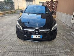 Usata 2015 Mercedes CLA200 Premium Coupé | 17.800 €